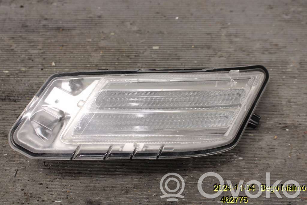 Front indicator light   31290874