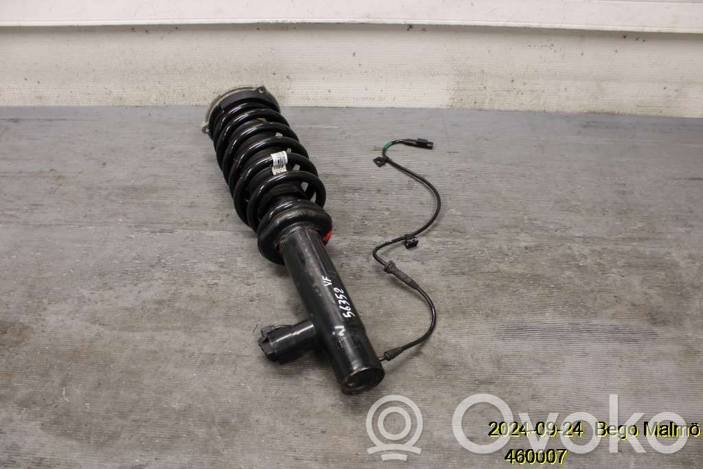 Volvo S90, V90 Amortyzator osi przedniej ze sprężyną 