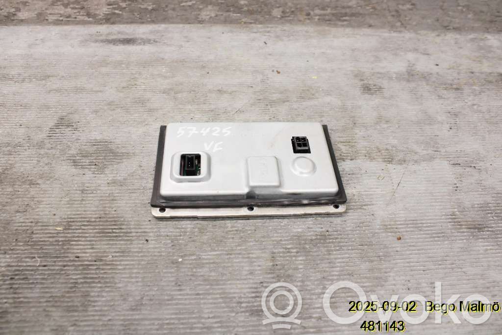 Volvo XC70 Light module LCM 