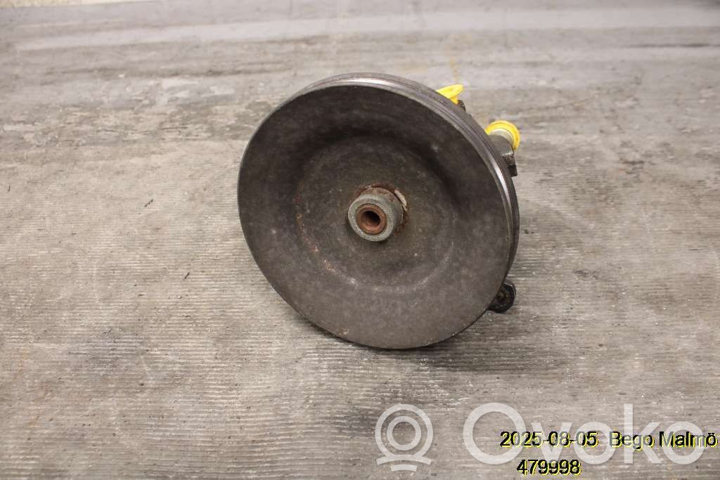 Volvo 940 Ohjaustehostimen pumppu 