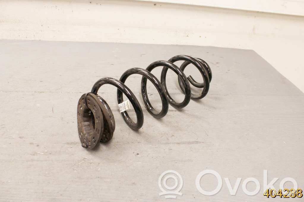 Volvo XC40 Arc elicoidal spate 