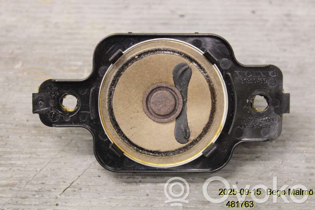 Volvo S90, V90 Altavoz del panel 