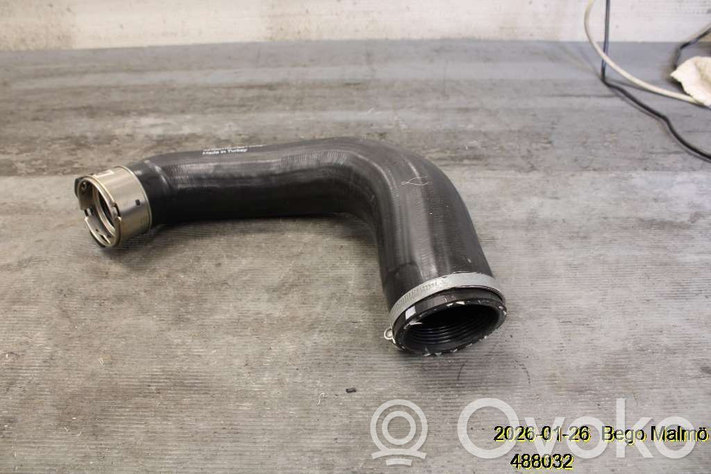 Volvo XC40 Wąż / Rura intercoolera 
