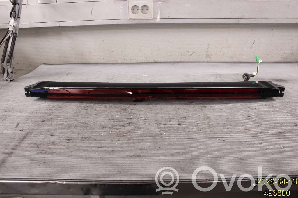Volvo XC90 Third/center stoplight 