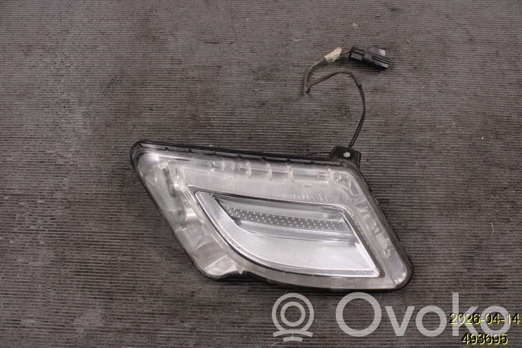 Volvo V60 Etusuuntavilkku 