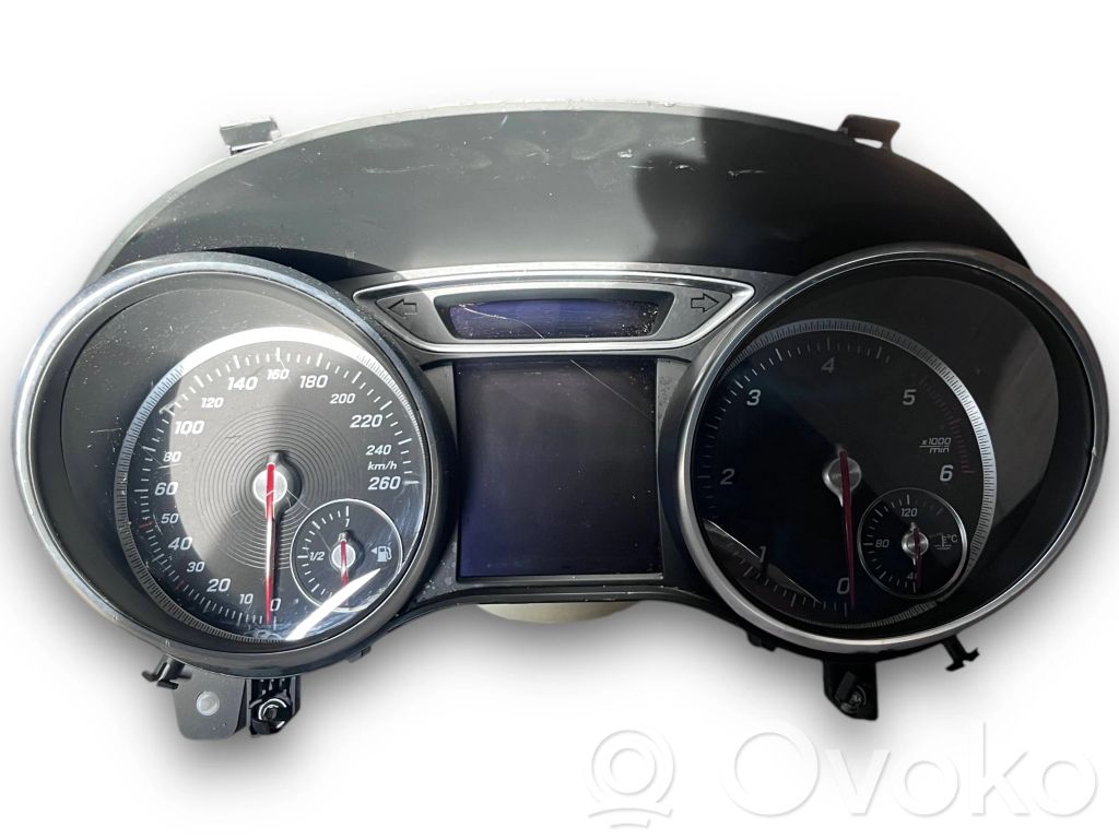 Mercedes-Benz CLA C117 X117 W117 Korin keskiosan ohjainlaite 