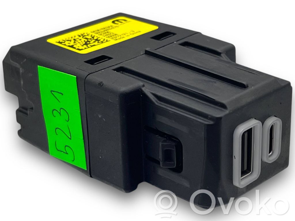Central body control module   S5231,68381663AA