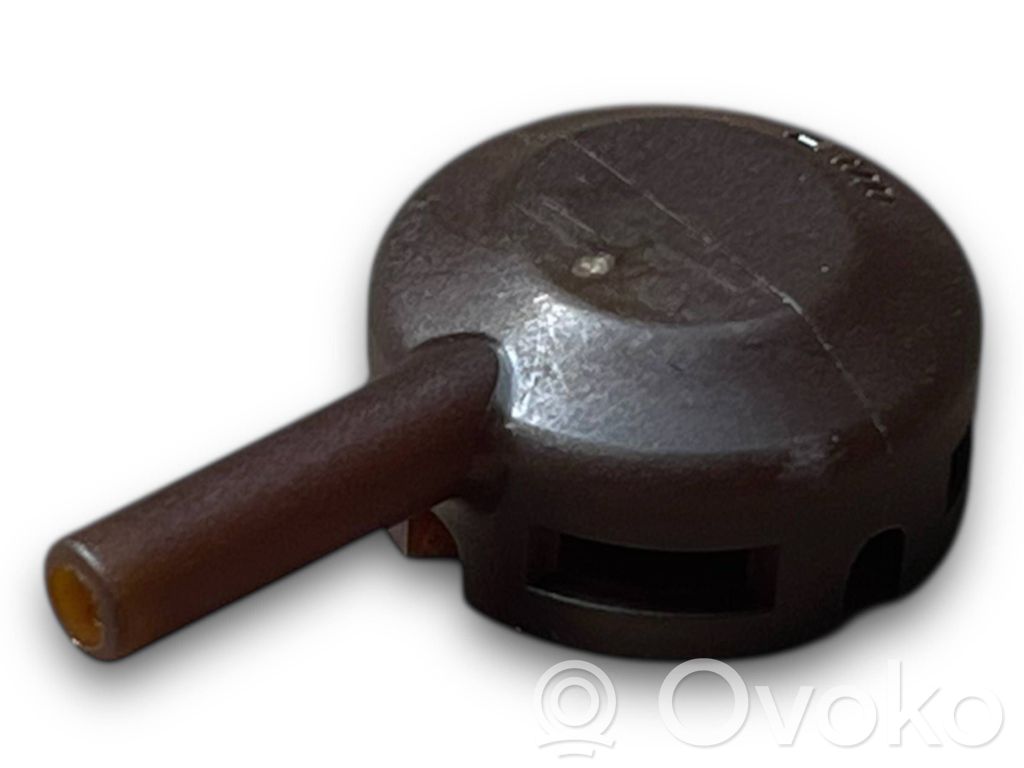 Fiat Ulysse Oil filter mounting bracket 