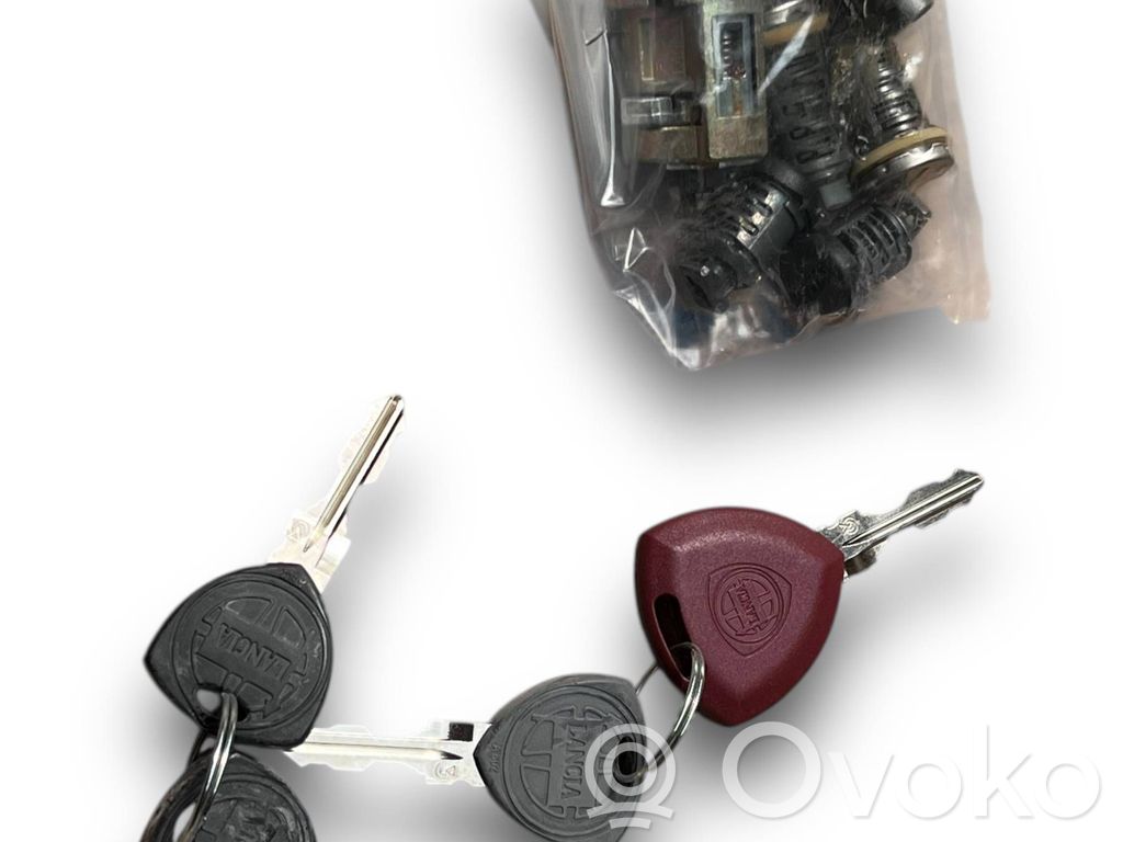 Lancia Lybra Rear glass lock/latch 