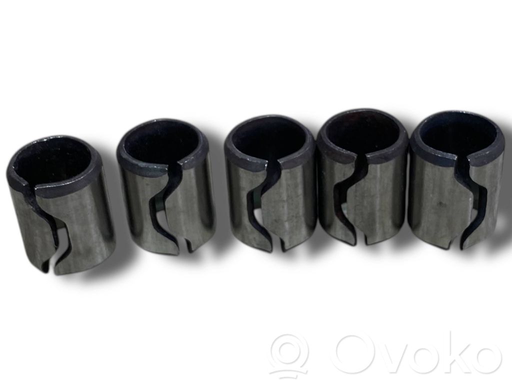 Front wishbone bush   E318,3639453