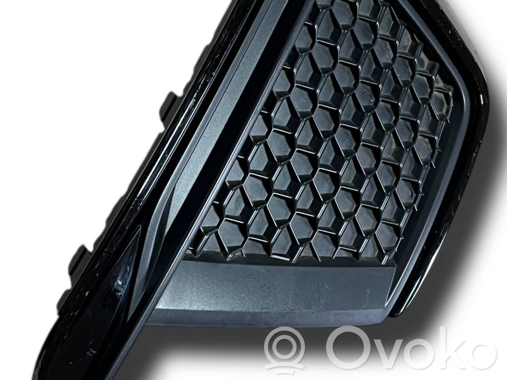 Toyota RAV 4 (XA10) Dashboard side air vent grill/cover trim 