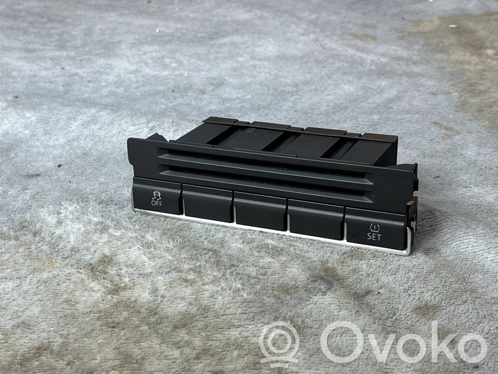Volkswagen Golf VII Sonstige Schalter / Griffe / Umschalter 
