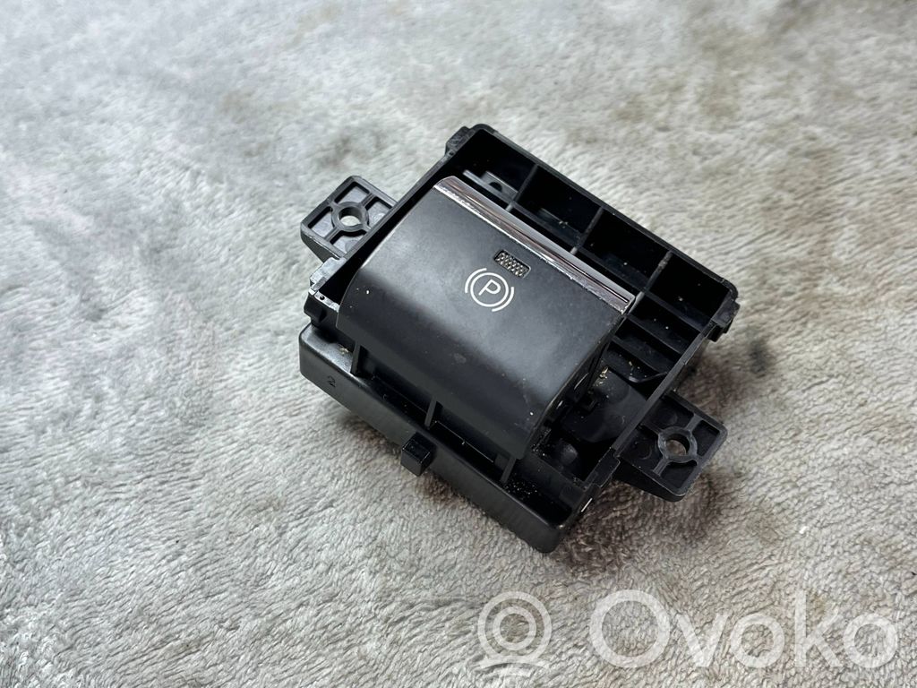 Subaru Legacy Autres commutateurs / boutons / leviers 
