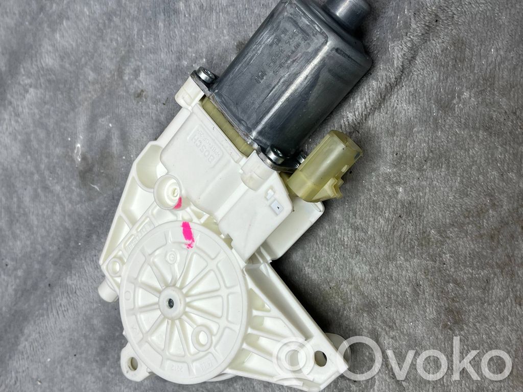 Nissan X-Trail T32 Fanghaken Verriegelung Heckscheibenschloss 