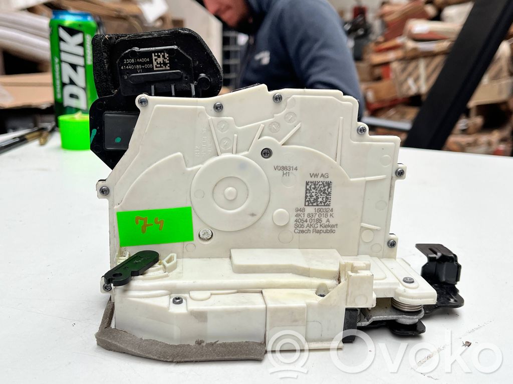 Audi A6 S6 C8 4K Rear glass lock/latch 