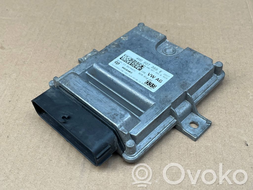 Volkswagen Touran II Unité de commande, module ECU de moteur 
