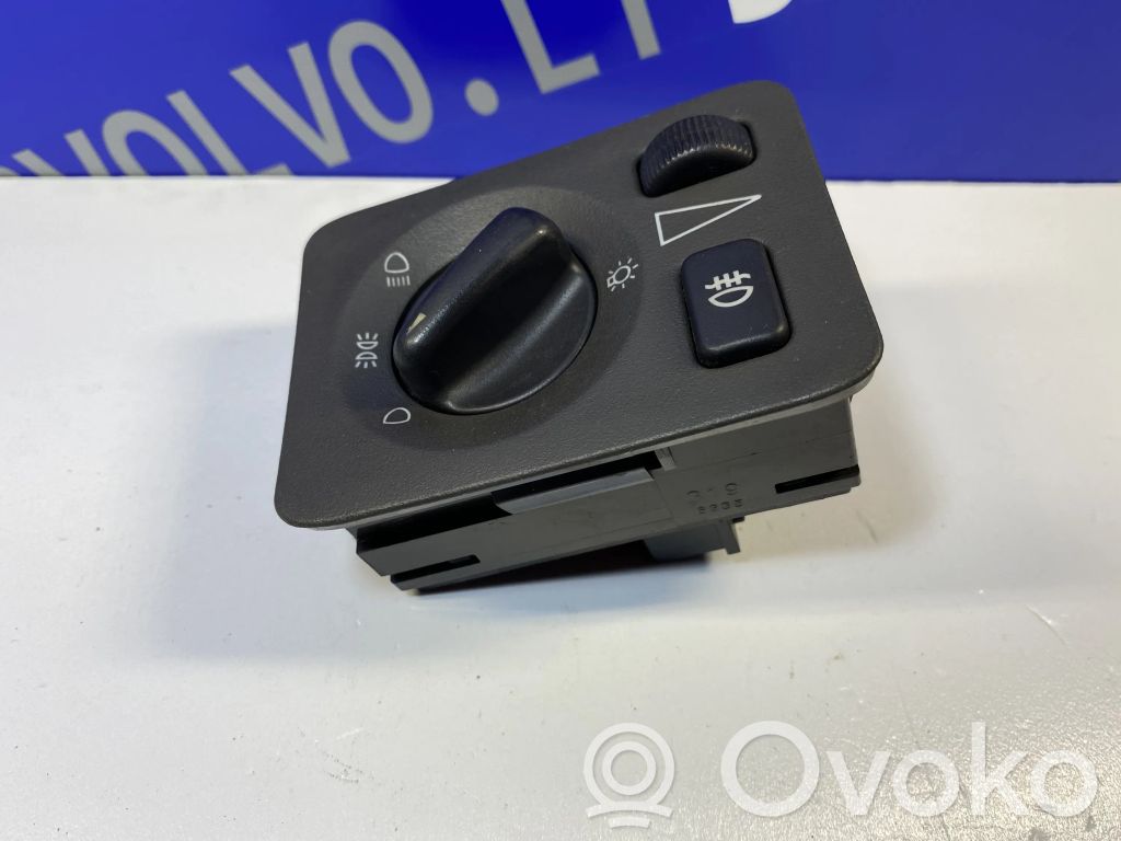 Light switch   4616124,12760589