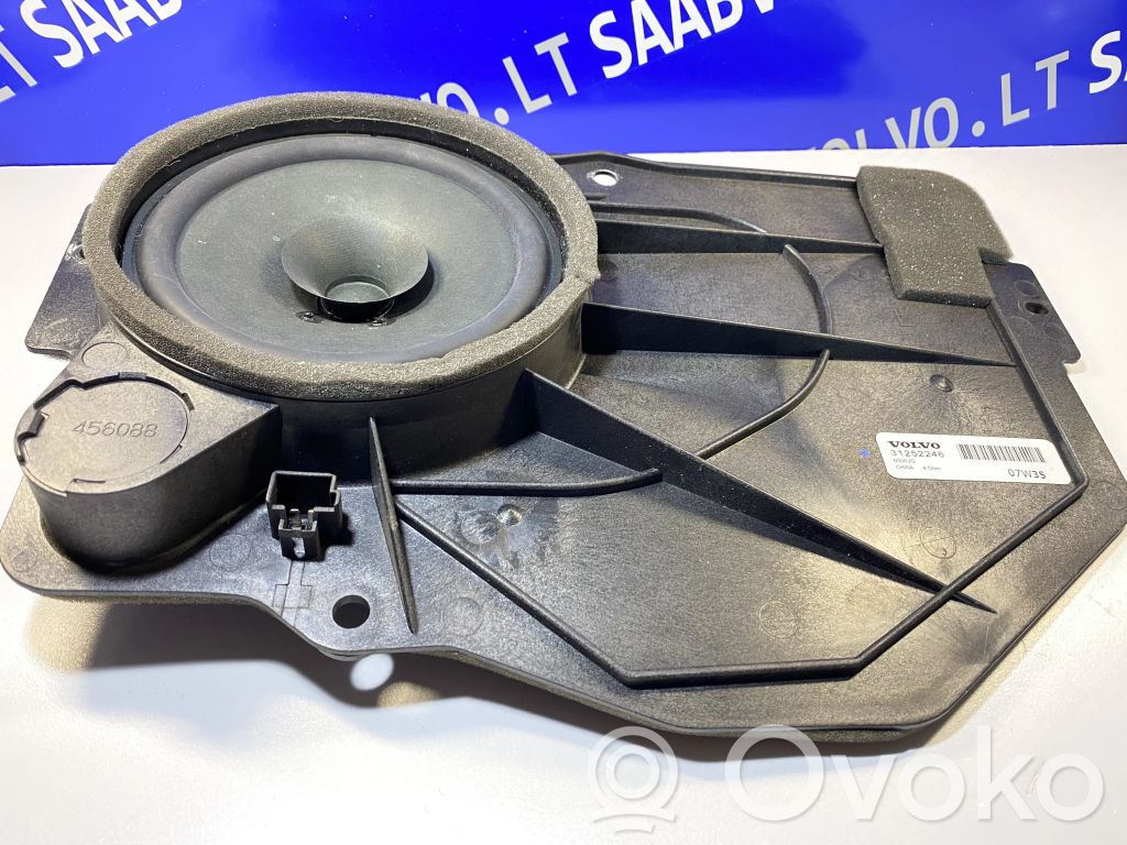 Volvo C30 Rear door speaker 