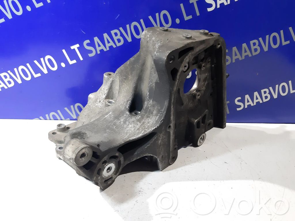 Saab 9-3 Ver1 Generator/alternator bracket 