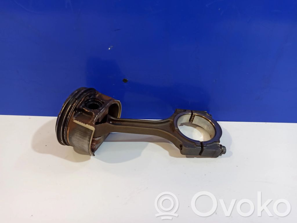 Saab 9-3 Ver1 Mäntä 