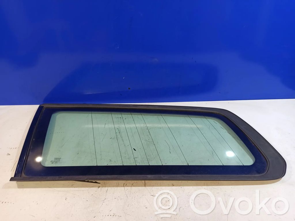 Rear side window   31299077