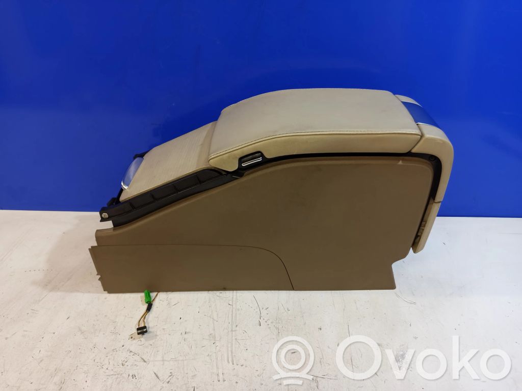 Volvo S80 Center console 