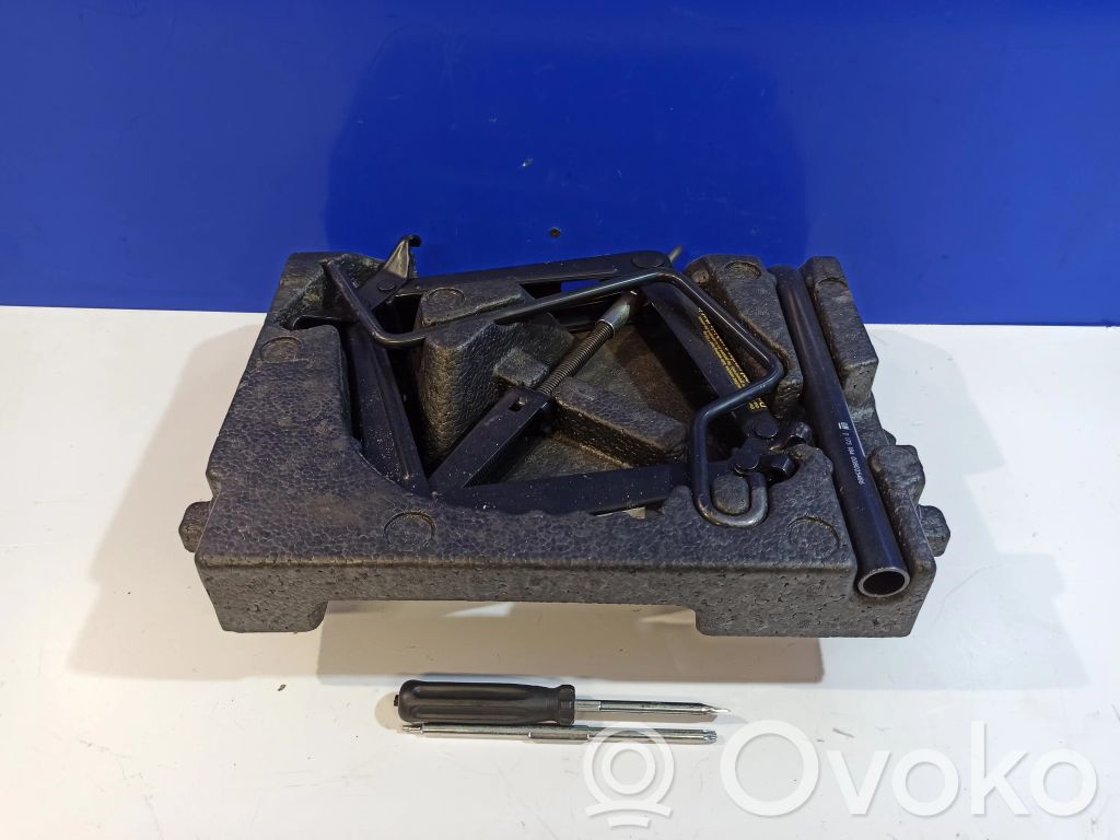Saab 9-3 Ver2 Lift Jack 