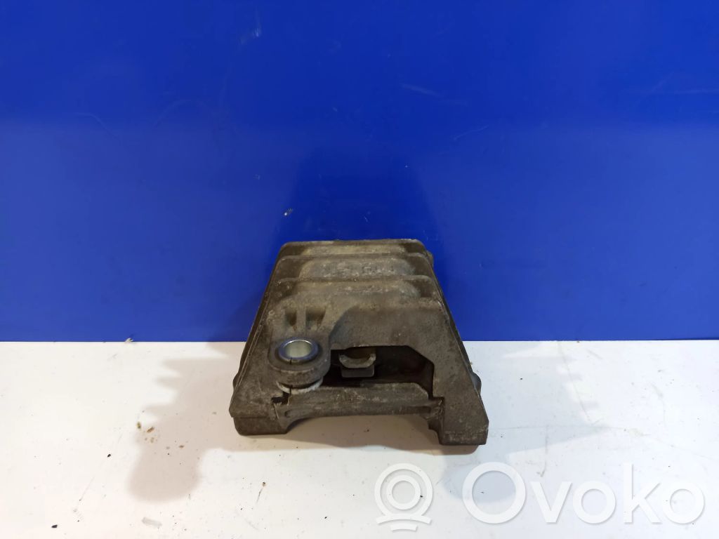 Saab 9-3 Ver2 Engine mount bracket 