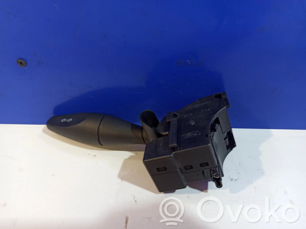 Commodo de clignotant   98AG13335AE