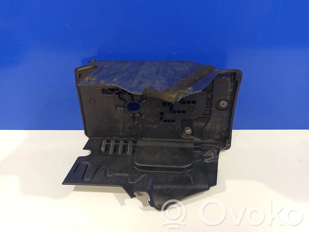 Volvo S60 Akkulaatikon alustan kansi 