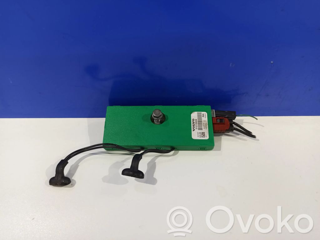 Volvo S80 Antenos stiprintuvas 
