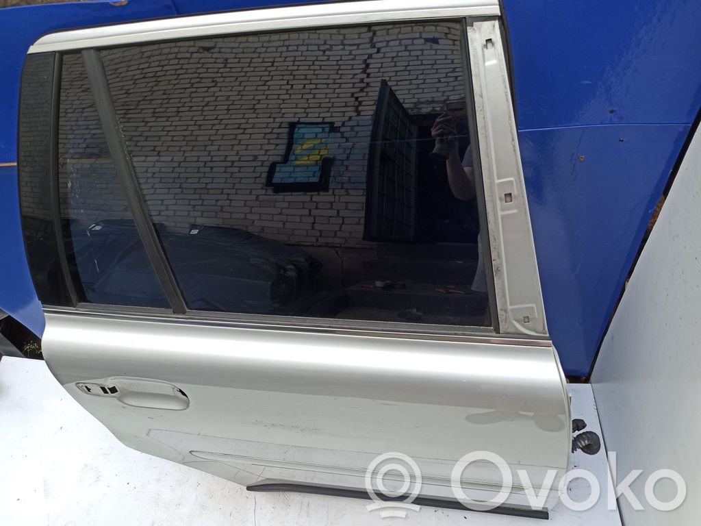 Volvo XC90 Galinės durys 