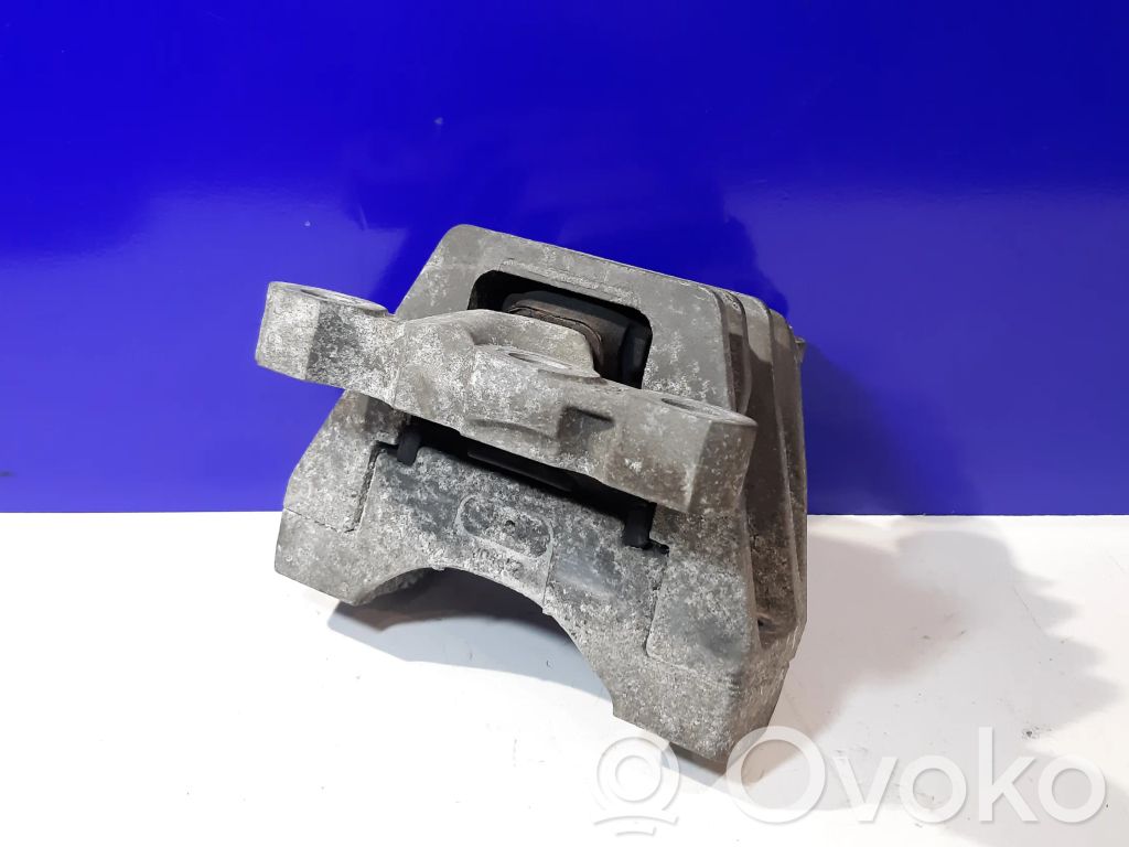 Engine mount bracket   21044613,13183099