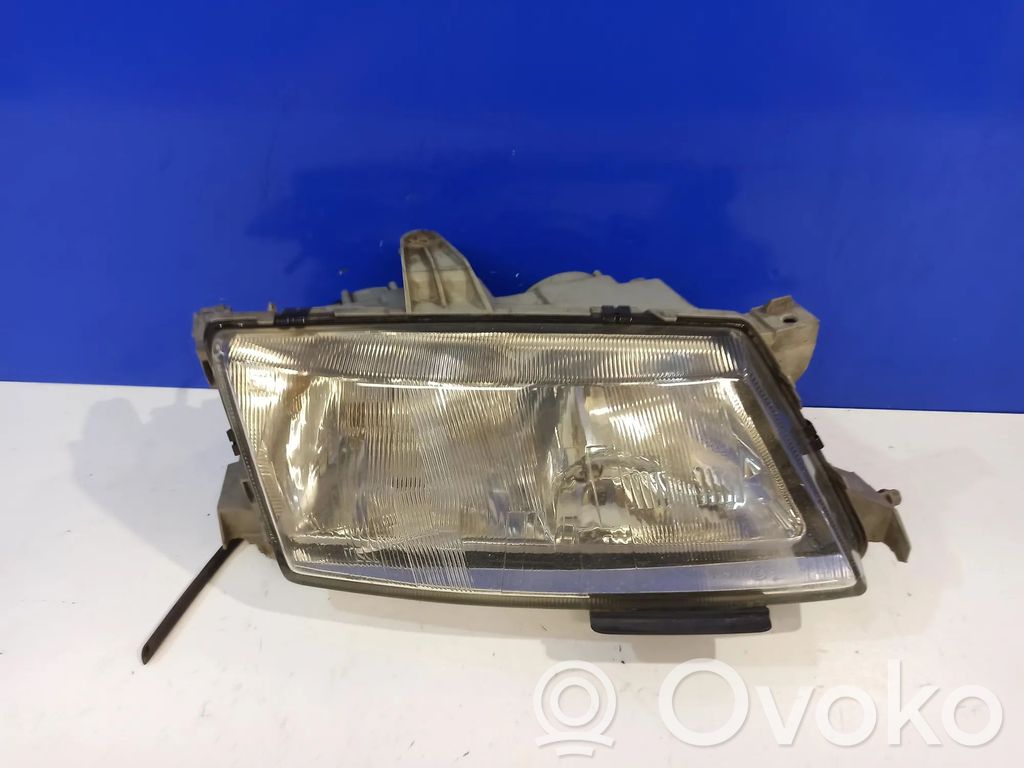 Scheinwerfer   32019951,5284468