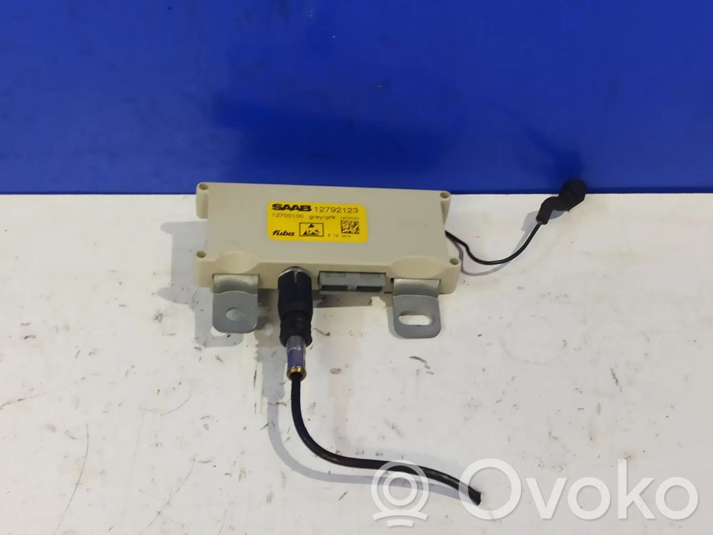 Saab 9-3 Ver2 Antenos stiprintuvas 
