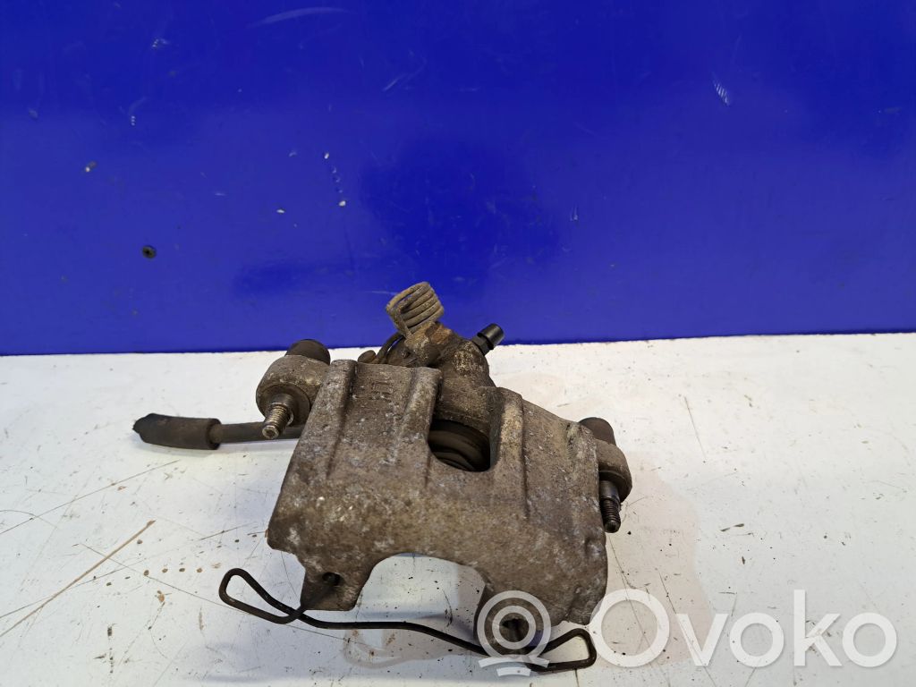 Volvo S40 Задний суппорт 
