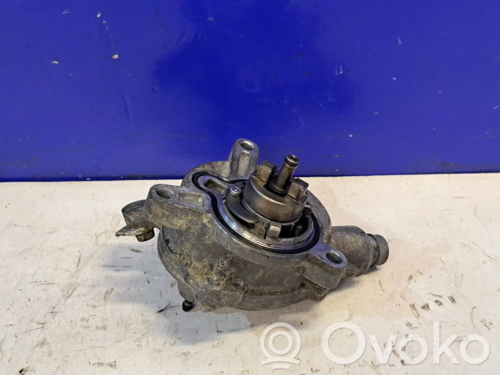 Vacuum pump   8699237,08699237