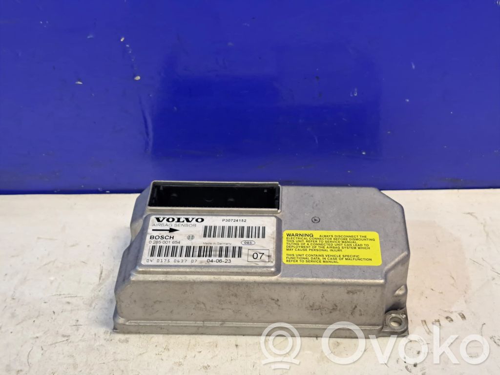 Airbag control unit/module   30724152,P30724152,0285001654