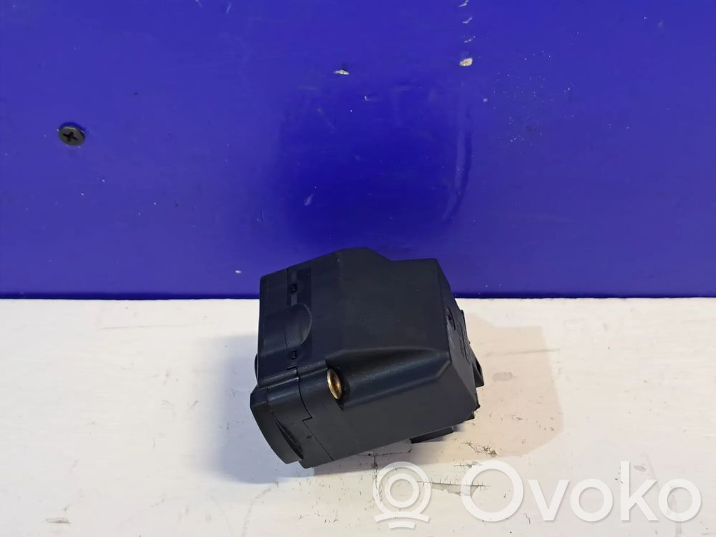Ignition lock   32021798,4943692
