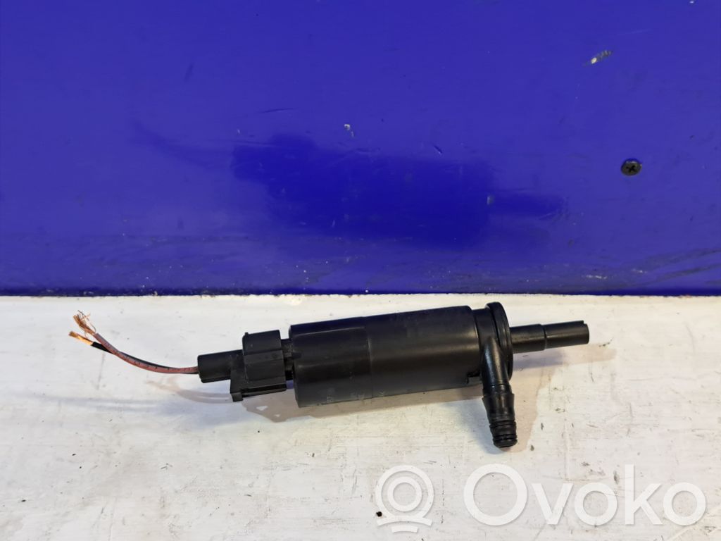 Saab 95 - 96 Windscreen/windshield washer pump 