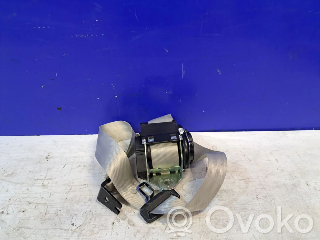 Volvo XC60 Cinturón trasero 