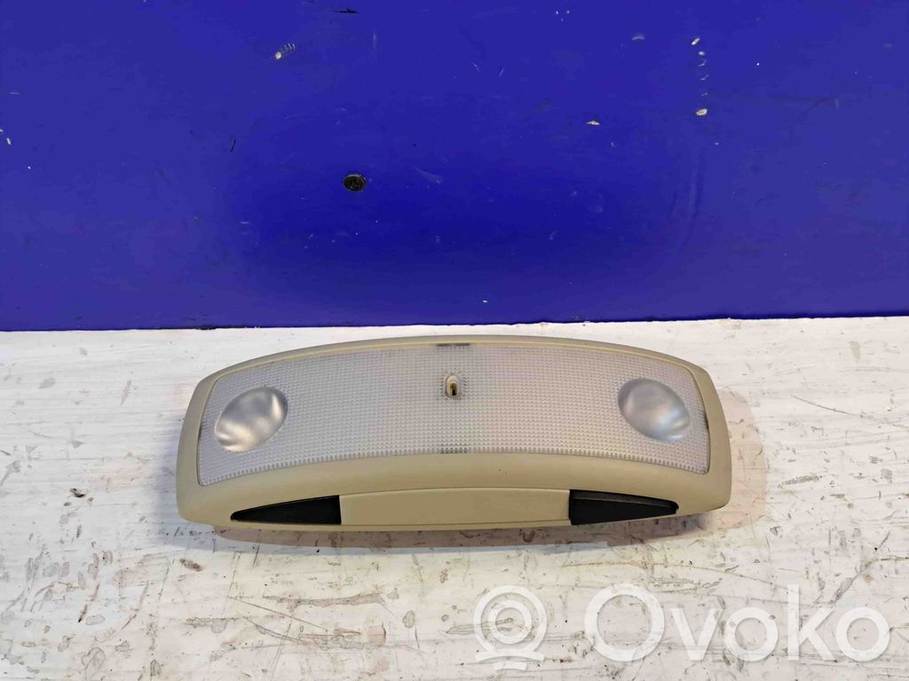 Volvo XC70 Luz del asiento delantero 