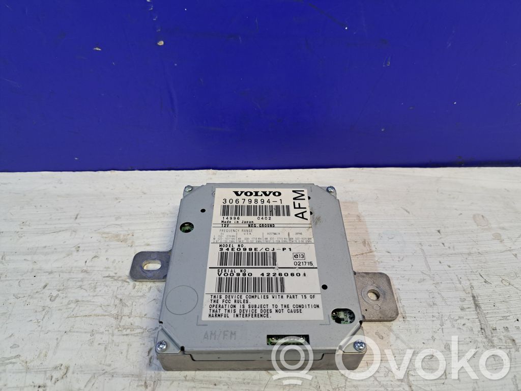 Volvo V50 Antenos stiprintuvas 