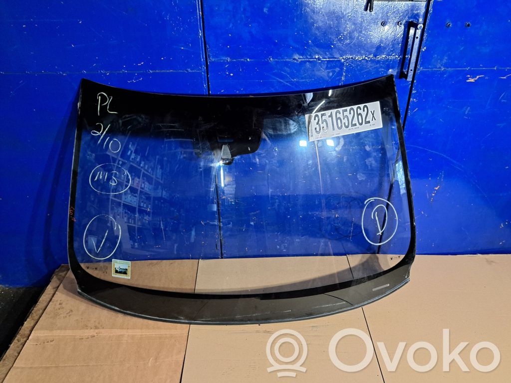 Volvo S60 Front windscreen/windshield window 