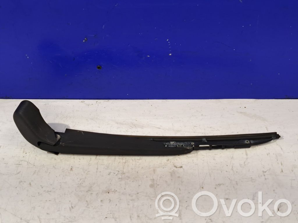 Volvo V50 Wischerarm Heckscheibe 