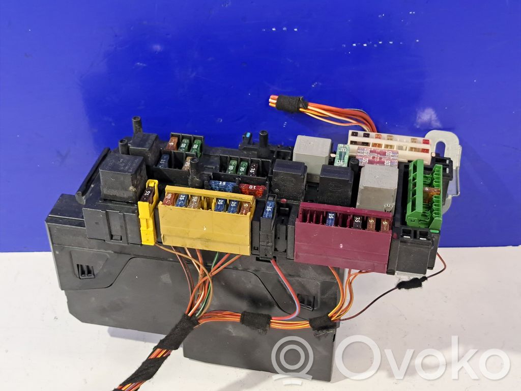 Mercedes-Benz E W212 Fuse box set 