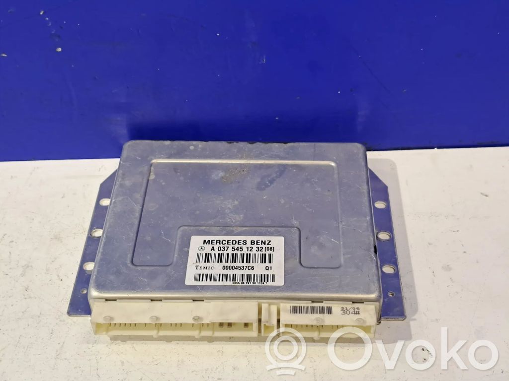 Mercedes-Benz CLS C219 Module de commande suspension pneumatique arrière 