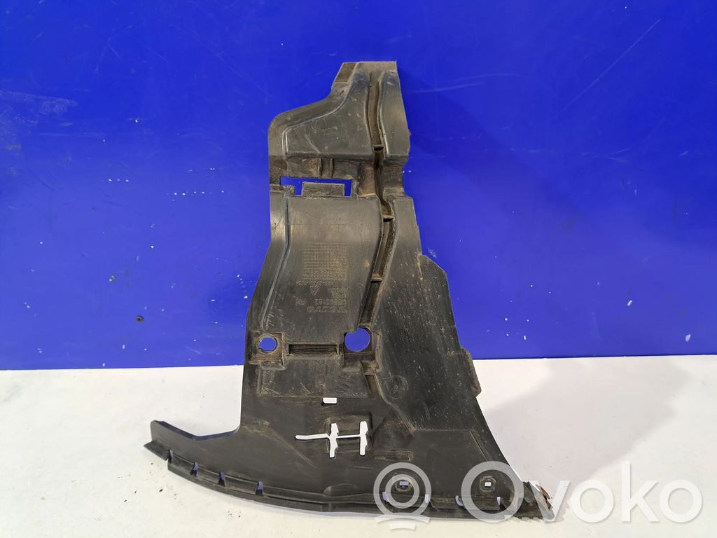 Front bumper mounting bracket   08693182,8693182