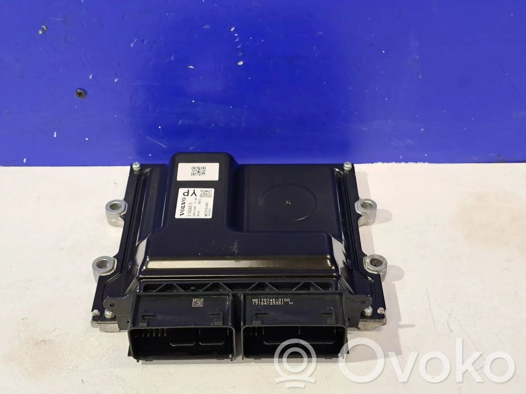 Volvo S90, V90 Engine control unit/module 