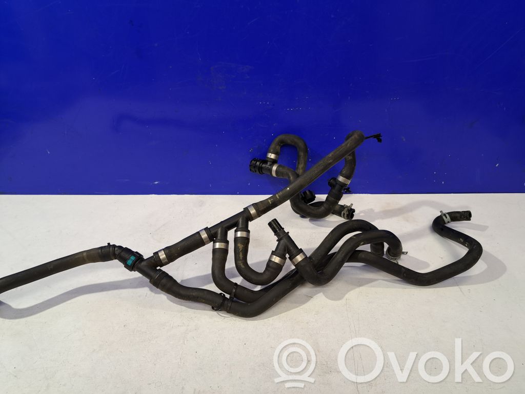 Engine coolant pipe/hose   2210357,21016201